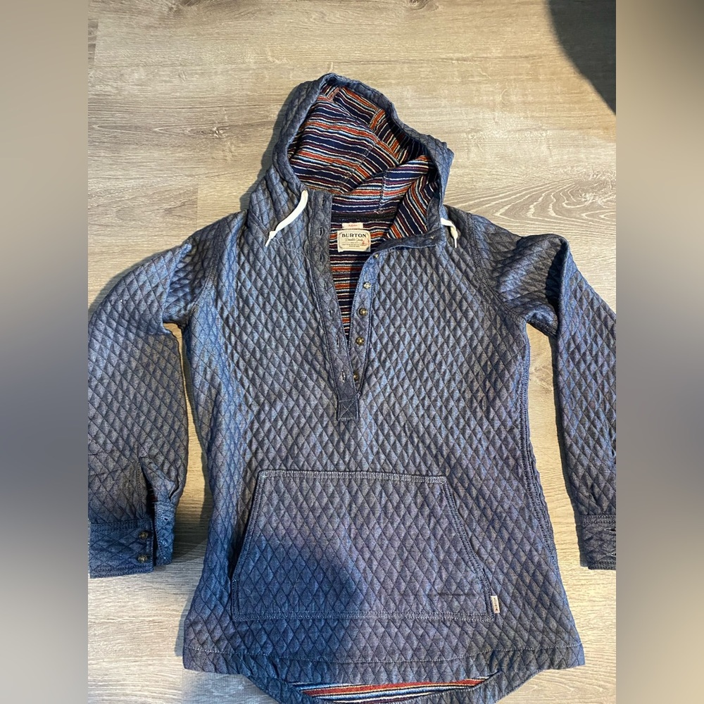Blue/denim Burton hoodie